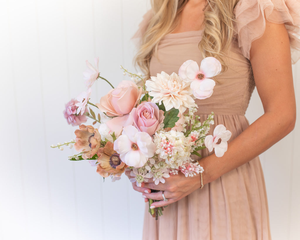 The Art of Artificial Bouquets & Centerpieces MINI (No Sourcing Guide)