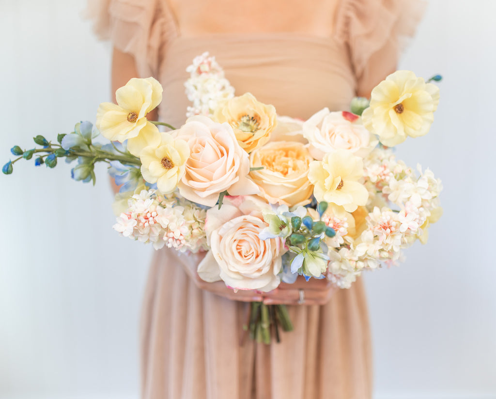 The Art of Artificial Bouquets & Centerpieces MINI (No Sourcing Guide)