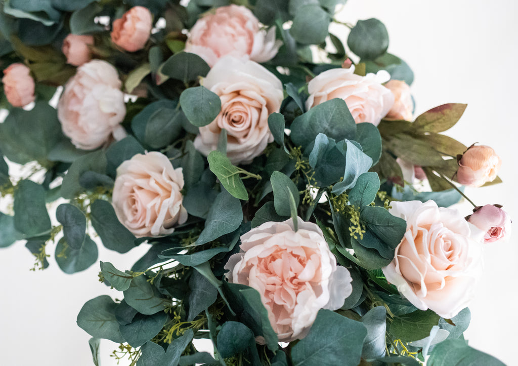 The Heptagon Arch with florals